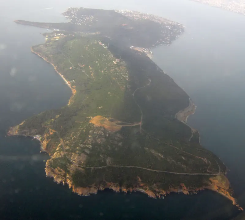 Büyükada'nın havadan görünüşü